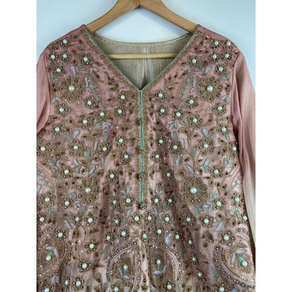 Embellished Pink and Cream Women's Top - Picture 3 of 13